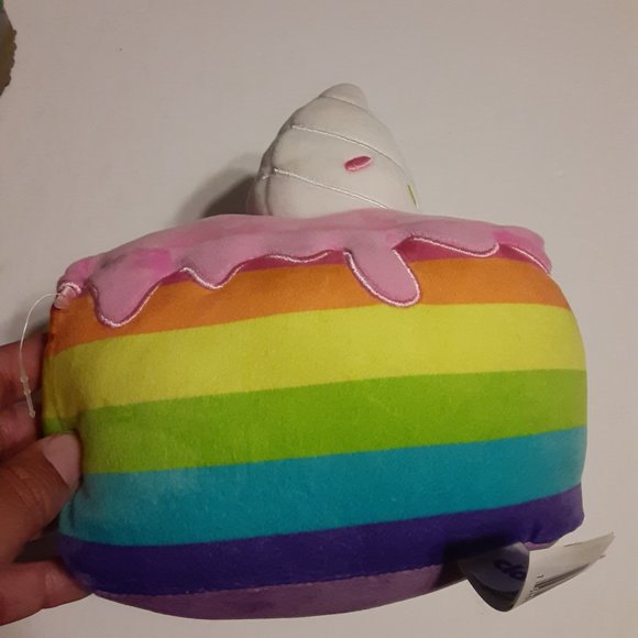 DESSA Rainbow Cake Squishmallow 8" Claire's Exclusive 2021 upc 734689439270 - Picture 2 of 5